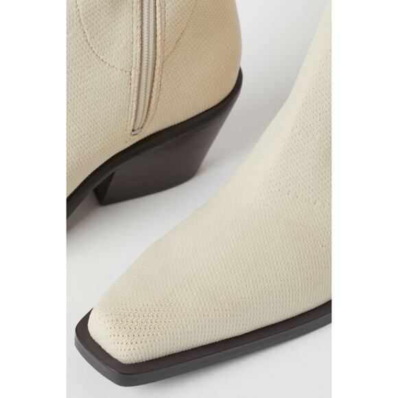 NWT H&M Innovation Co-Exist Story Thigh-High Boots in Cream | Size 6 - Picture 8 of 15